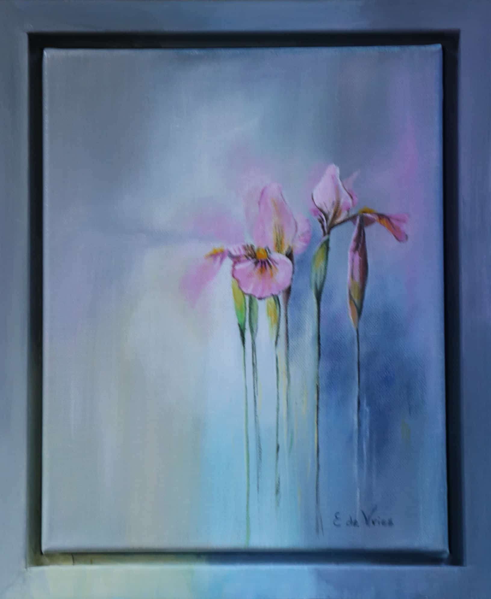 bloem op een vaag gekleurde achtergrond. Afmetingen doek 30x25. prijs € 95,--  